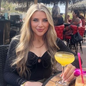 Meet your Posher, Meg